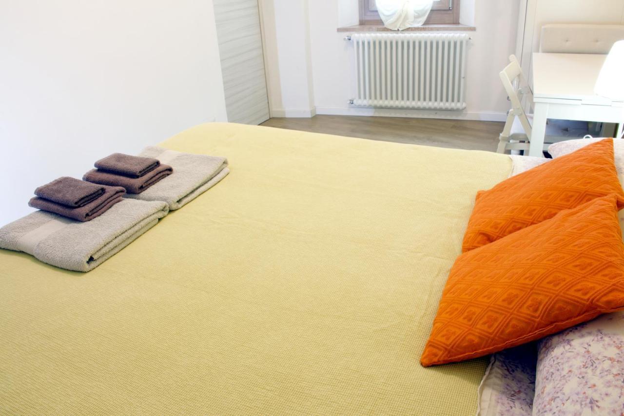 La Magnolia Guests House Bed and Breakfast Dervio Eksteriør billede